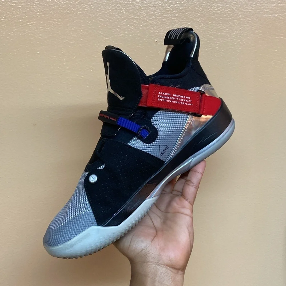 Nike Air Jordan XXXIII 33 All-Star Metallic Silver Black Charlotte AQ8830-005